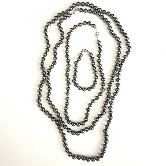4 Piece Hematite Jeweley Set - Picture 1 of 6